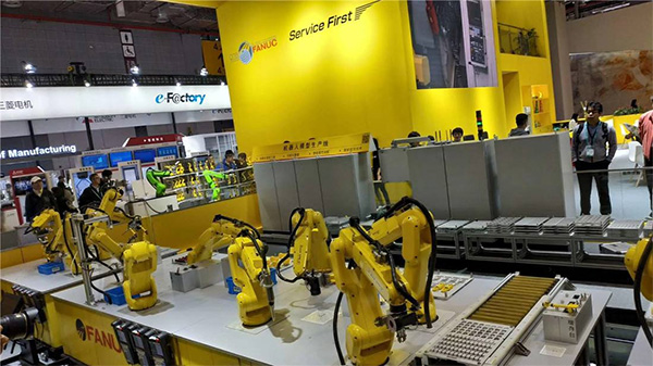 國外展臺設(shè)計(jì)現(xiàn)場圖